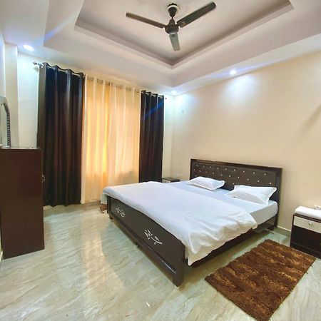 Ramalayam Inn Ayodhya Kültér fotó