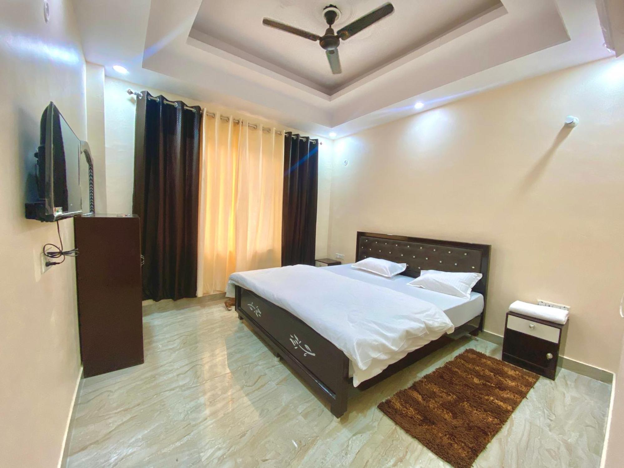 Ramalayam Inn Ayodhya Kültér fotó