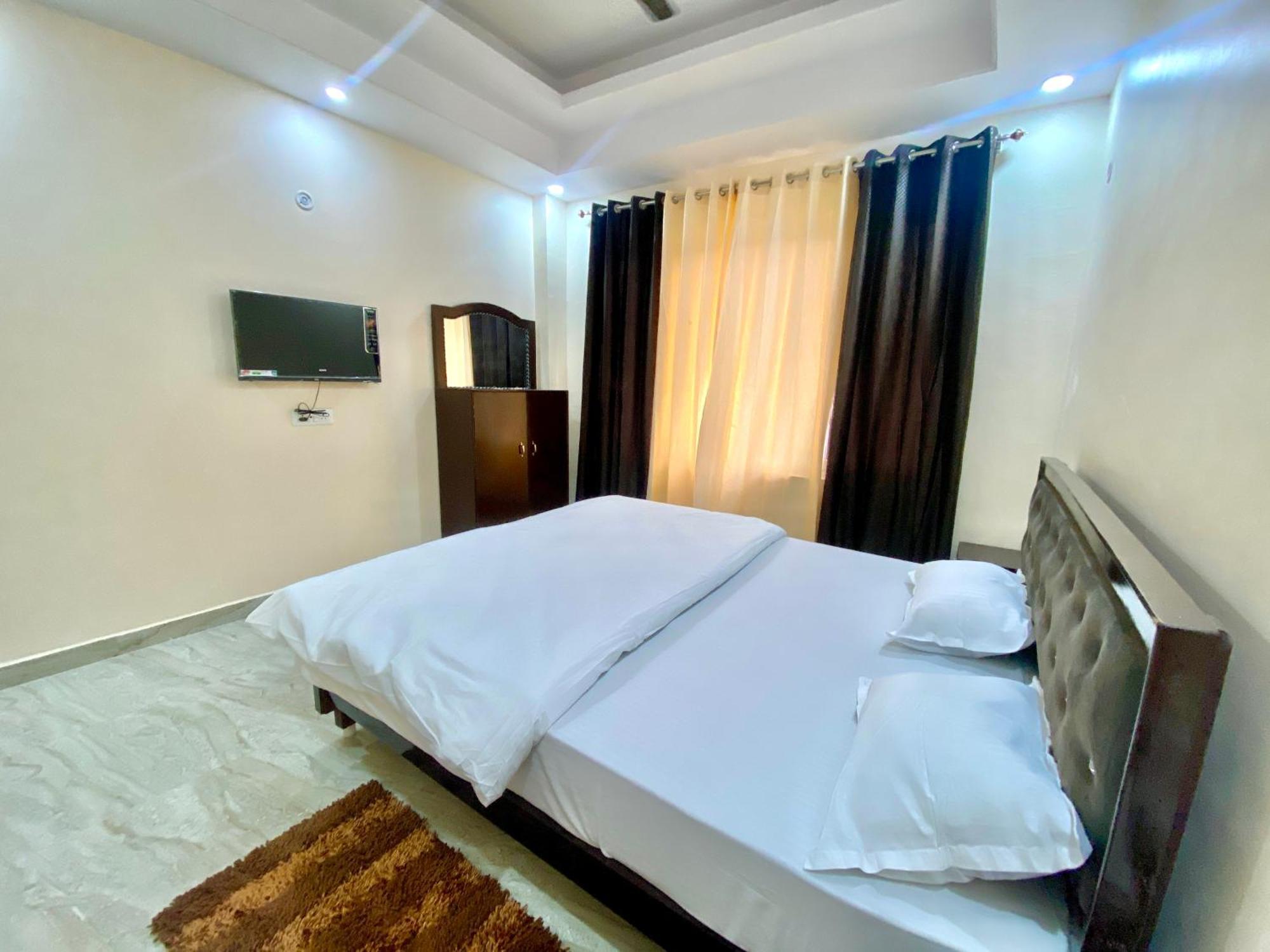 Ramalayam Inn Ayodhya Kültér fotó